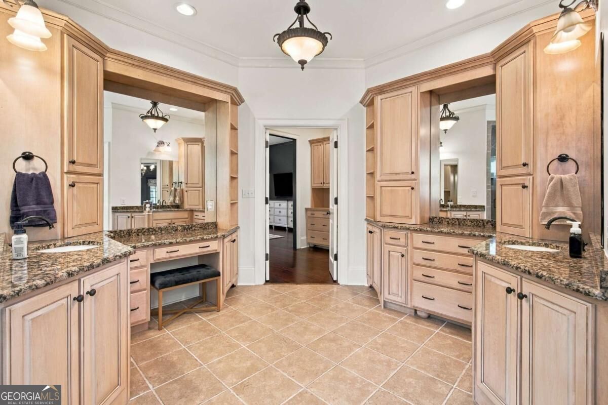515 Bentwood Drive Property Photo 41