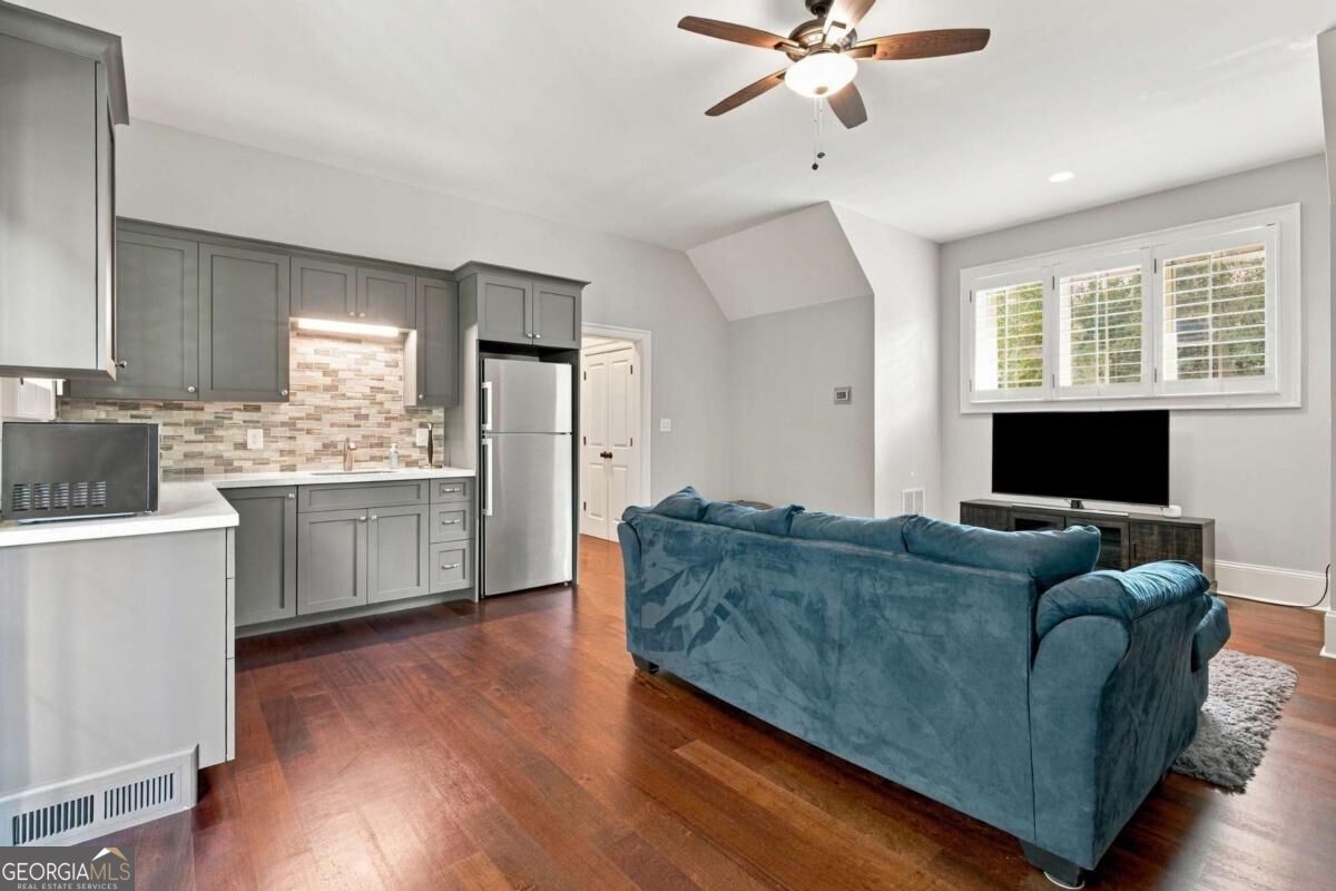 515 Bentwood Drive Property Photo 48