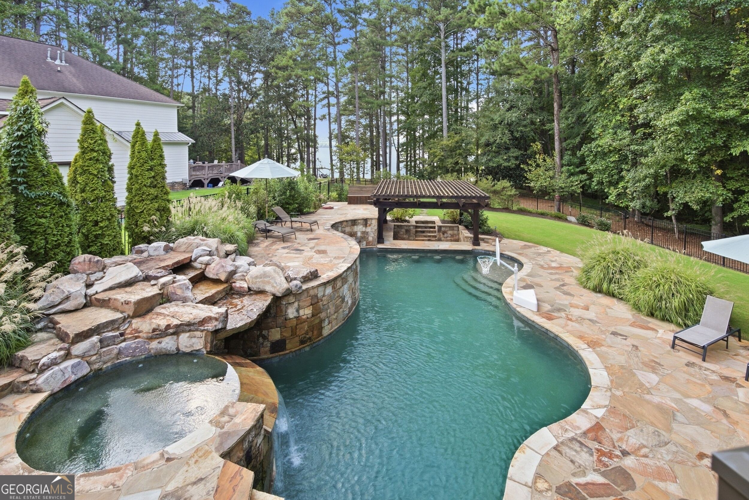 515 Bentwood Drive Property Photo 108