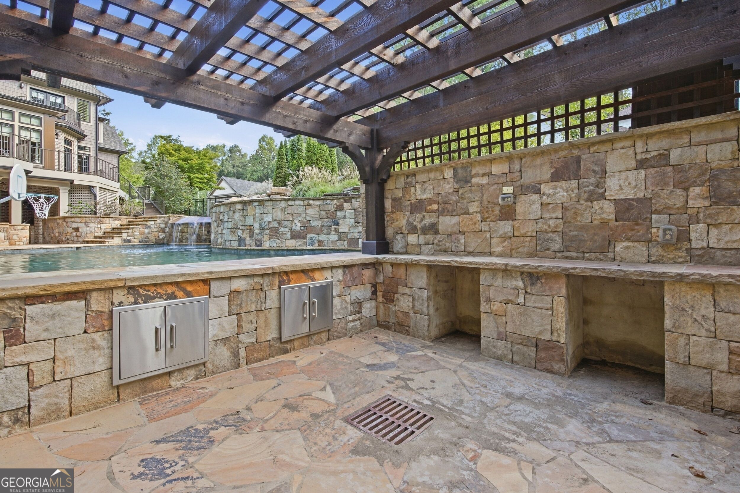 515 Bentwood Drive Property Photo 112