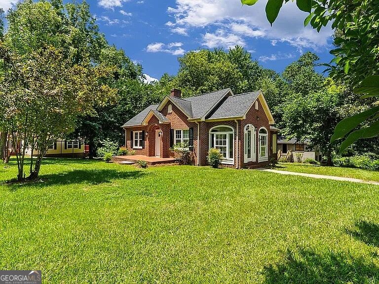 205 Reid Road Property Photo 1