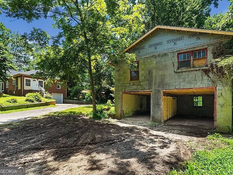 205 Reid Road Property Photo 15