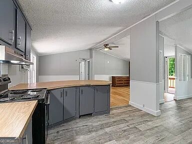 205 Reid Road Property Photo 28