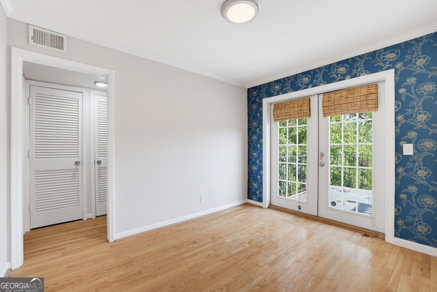 1101 Nw Collier Road Nw # T5 Property Photo 6