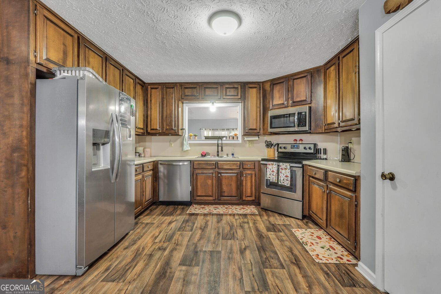 105 Overlook Drive Property Photo 11