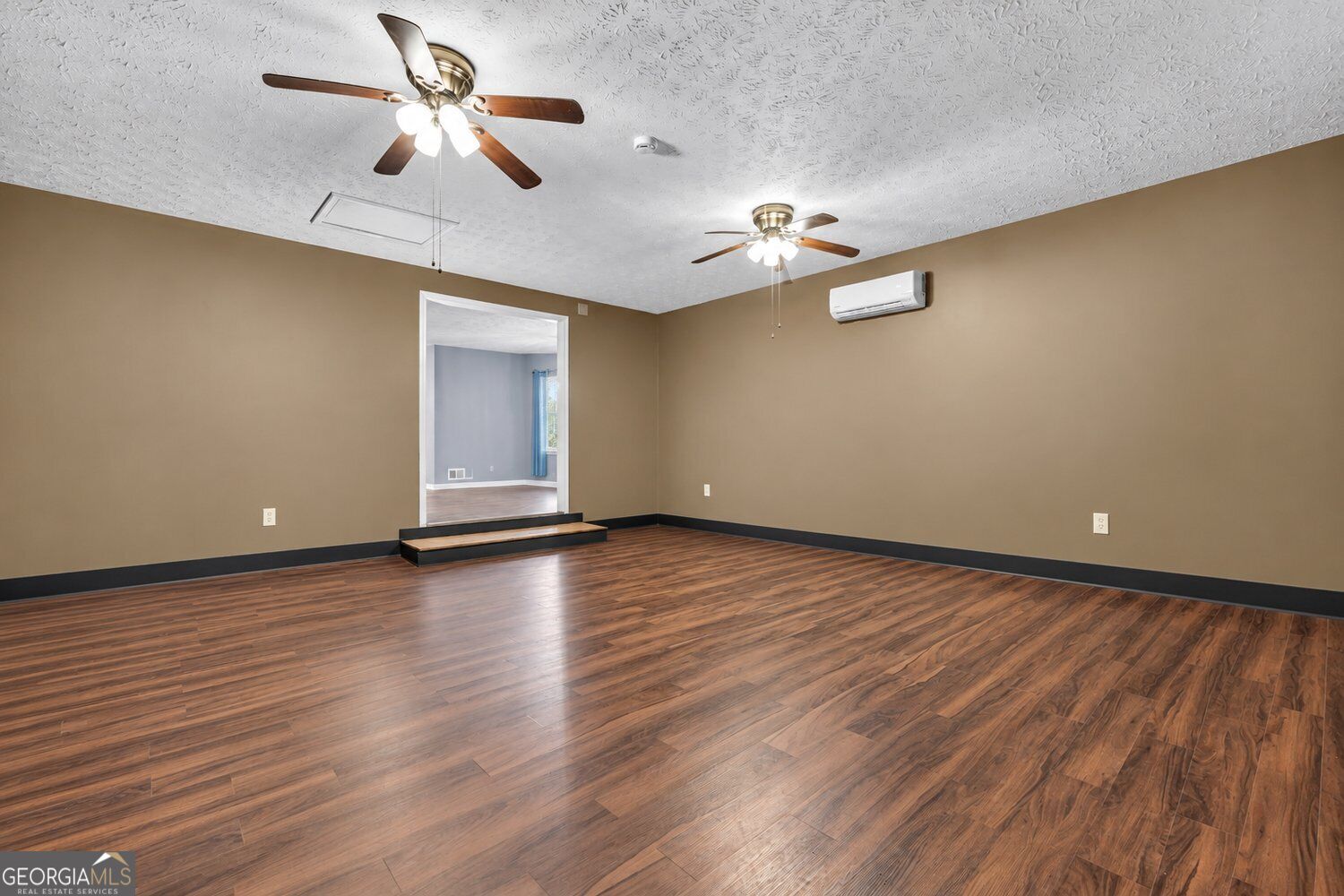 105 Overlook Drive Property Photo 13