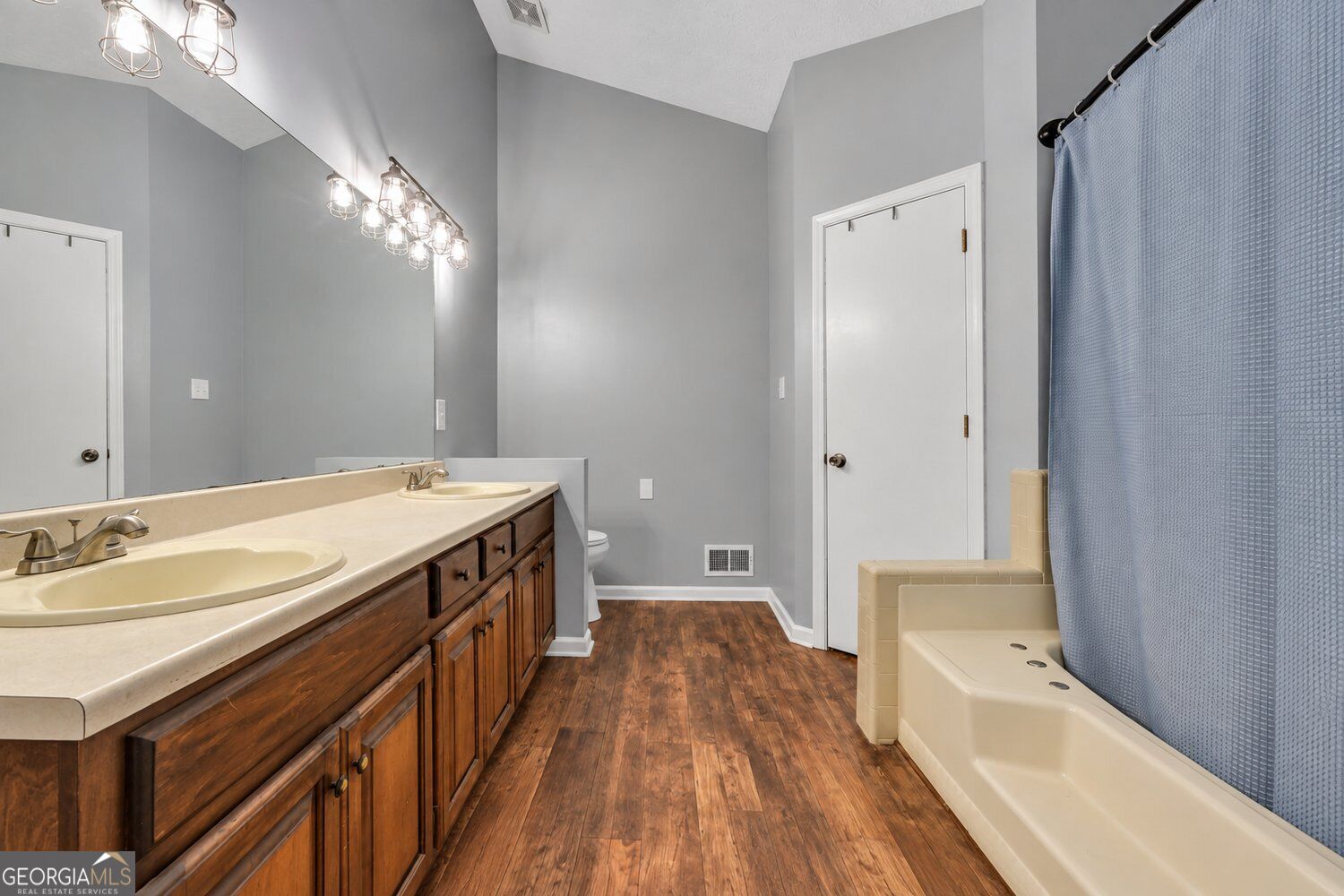 105 Overlook Drive Property Photo 16