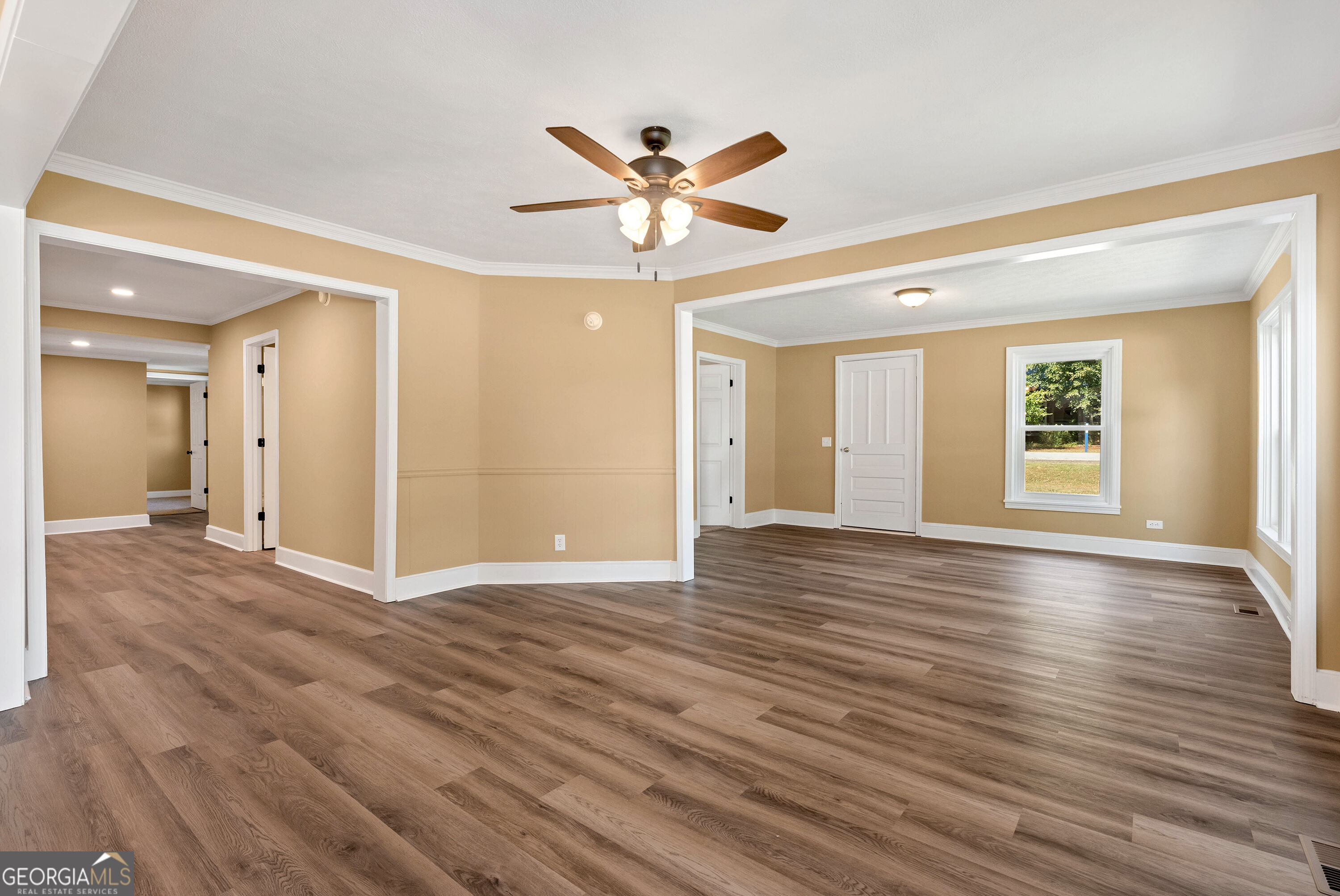 276 Highway 72 E Property Photo 11