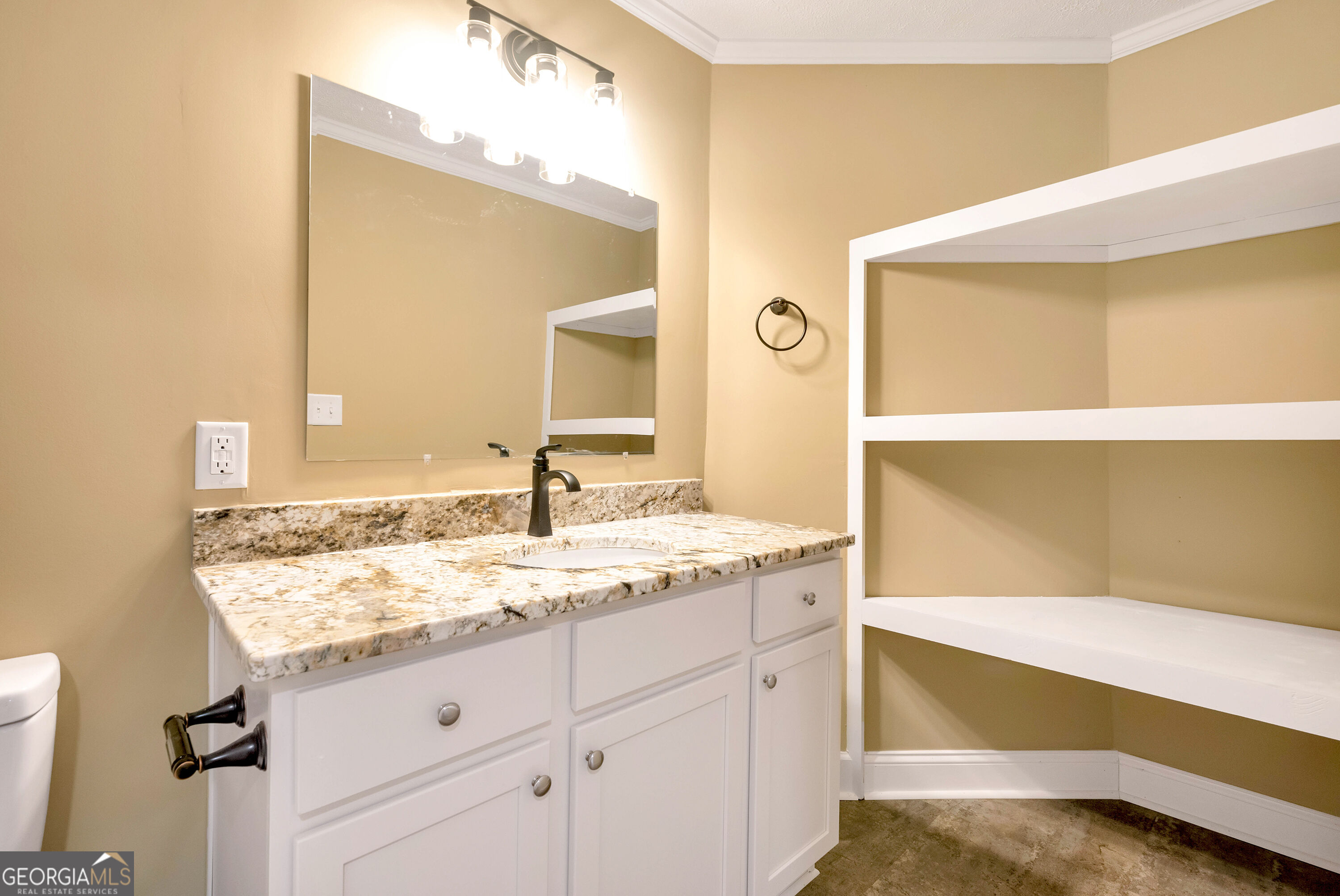 276 Highway 72 E Property Photo 18