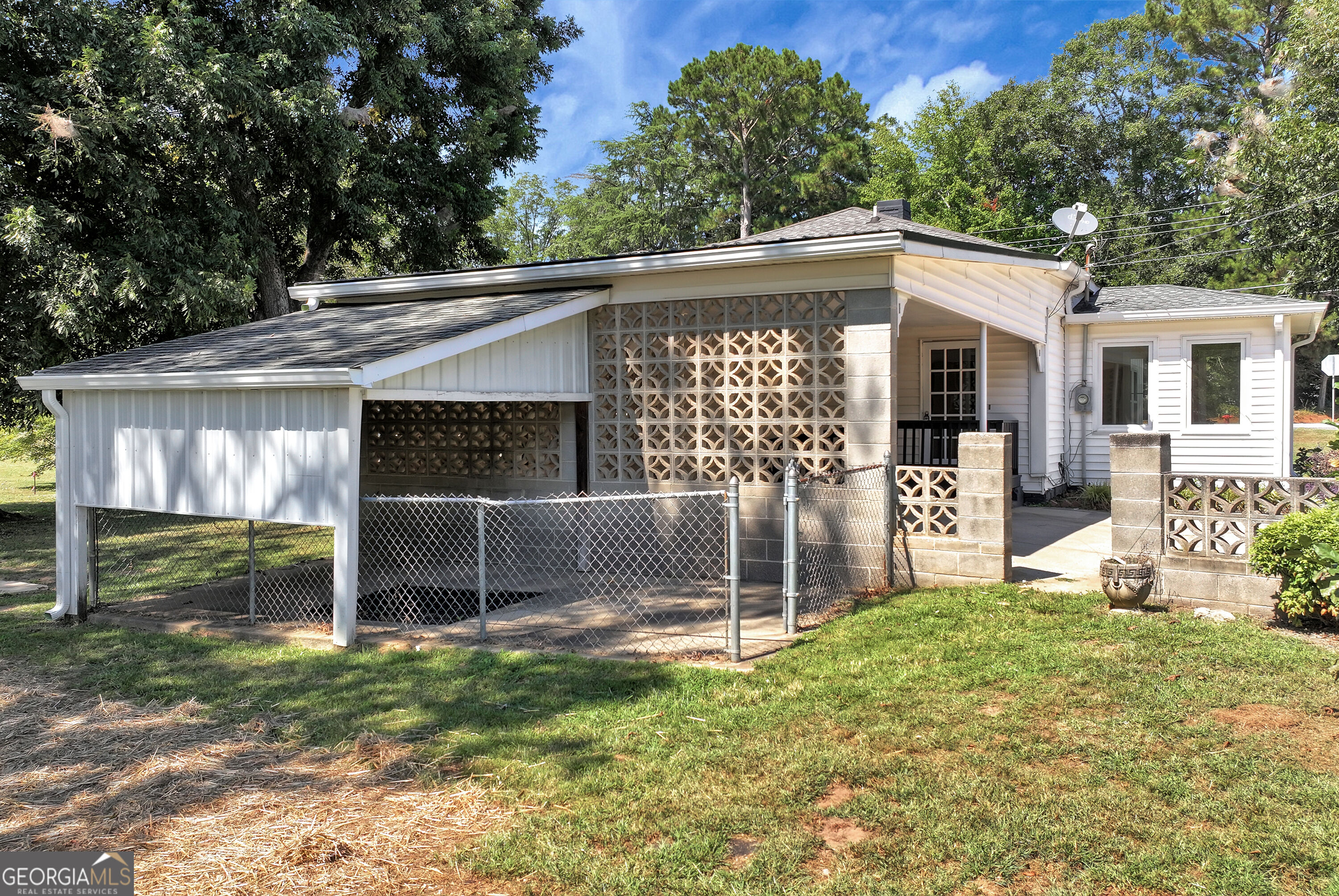 276 Highway 72 E Property Photo 28