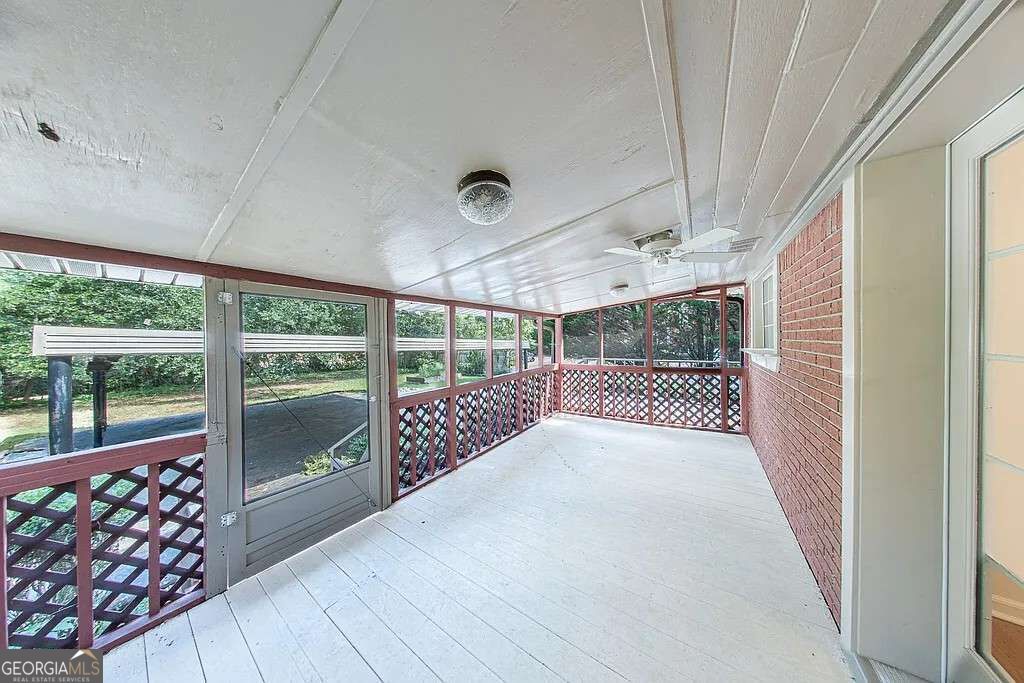 3021 Old Concord Road Property Photo 3