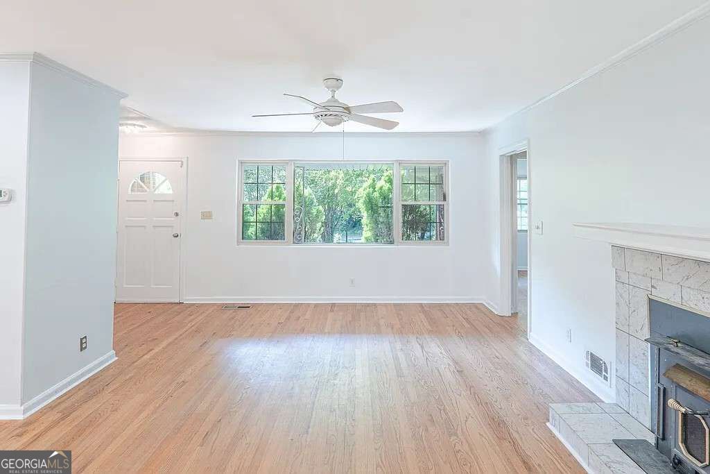 3021 Old Concord Road Property Photo 4