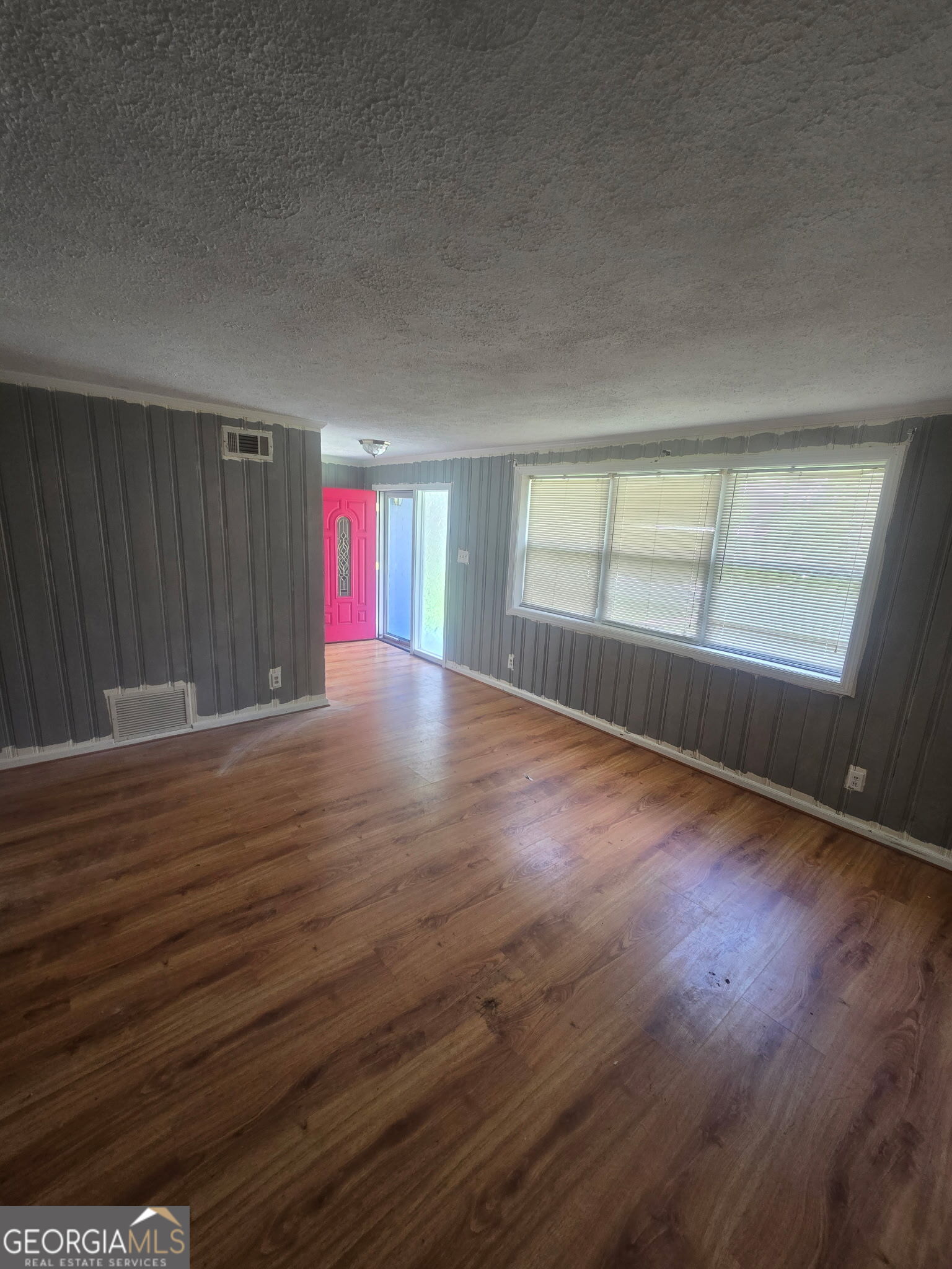 4712 Herty Drive Property Photo 3