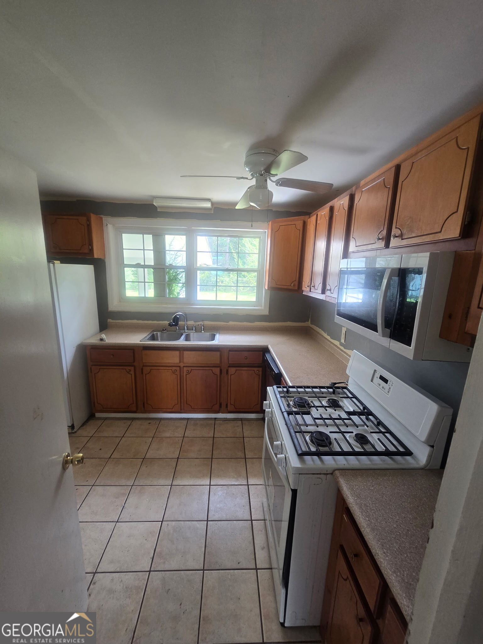 4712 Herty Drive Property Photo 5