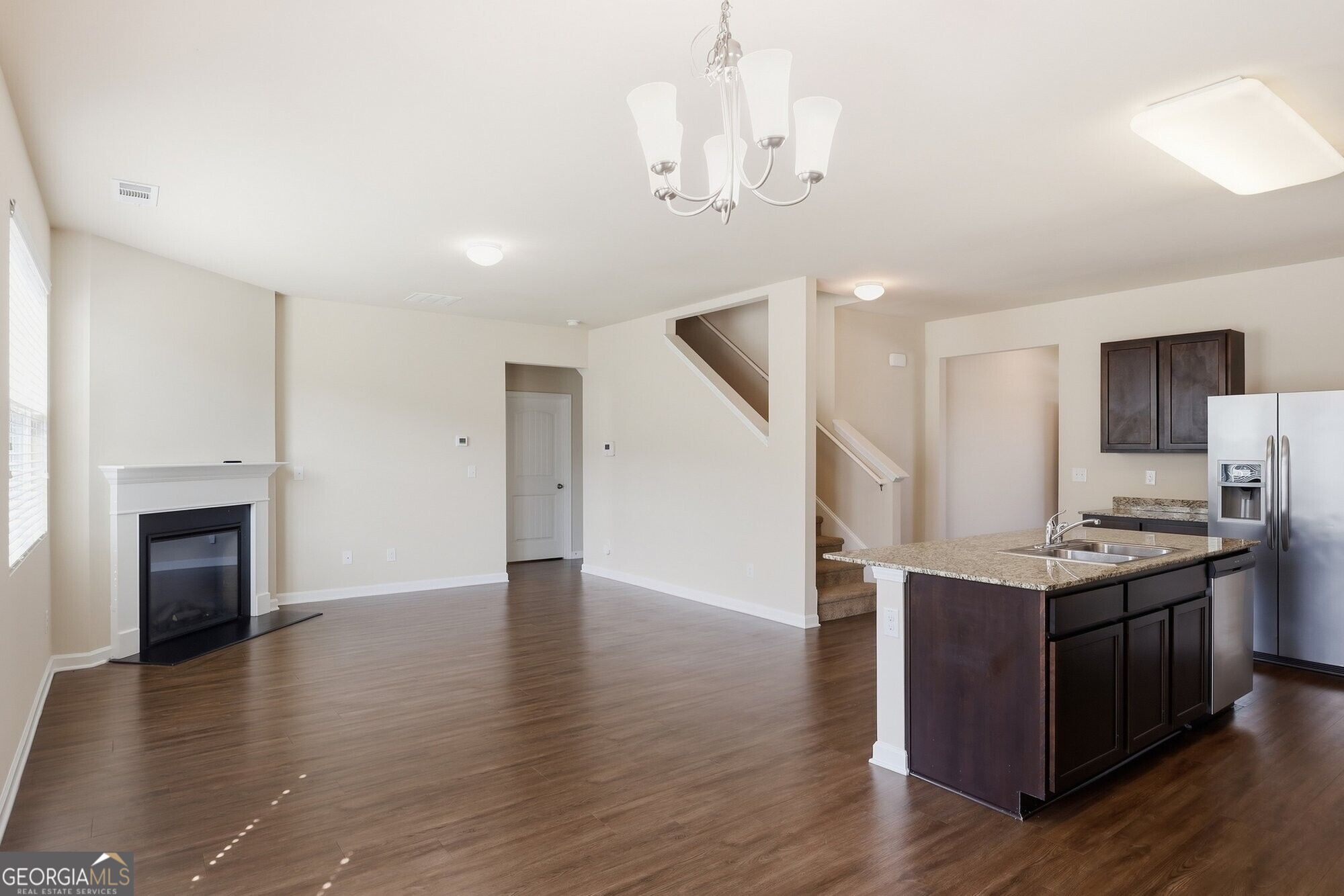 626 Yazzie Place Property Photo 11