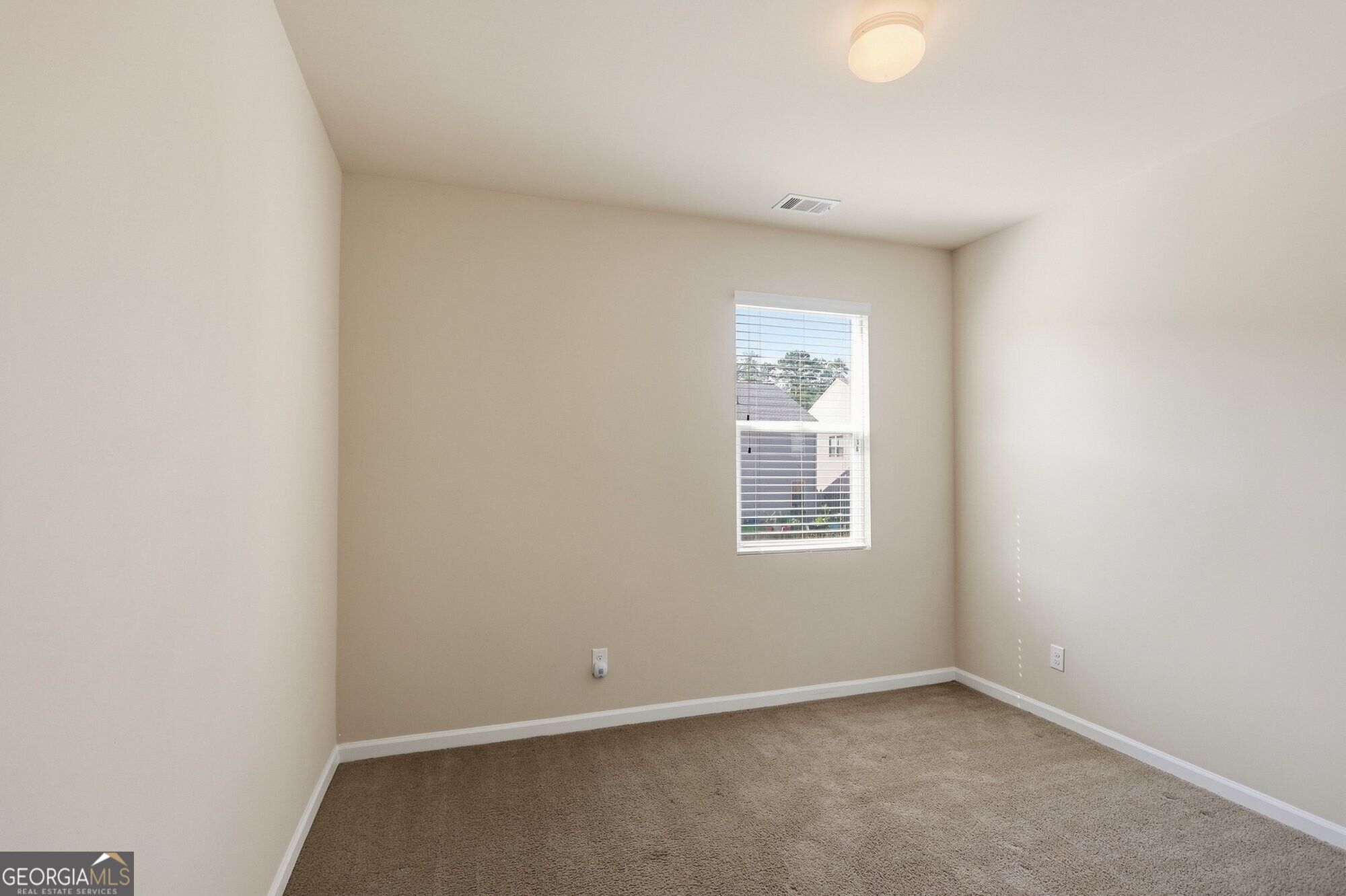 626 Yazzie Place Property Photo 18