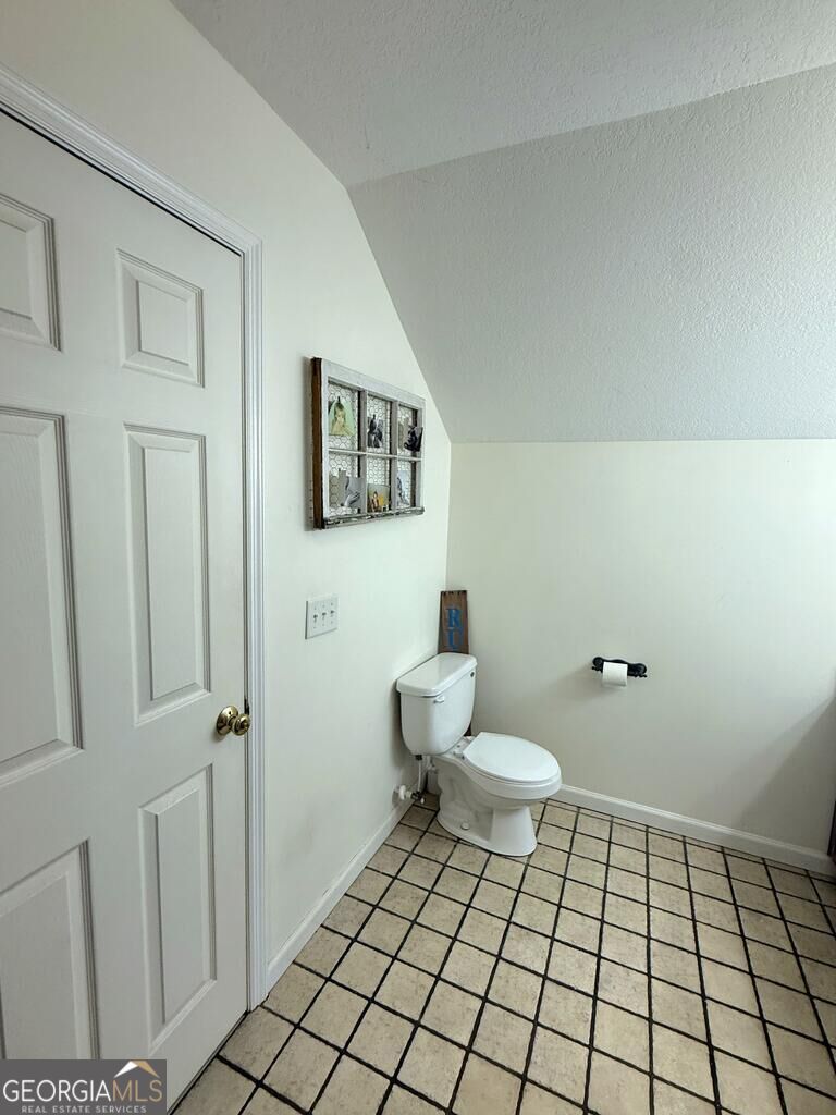907 Lower Rebecca Road Property Photo 39