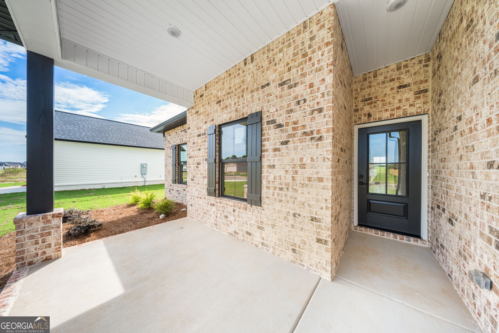 143 Early Drive Property Photo 3