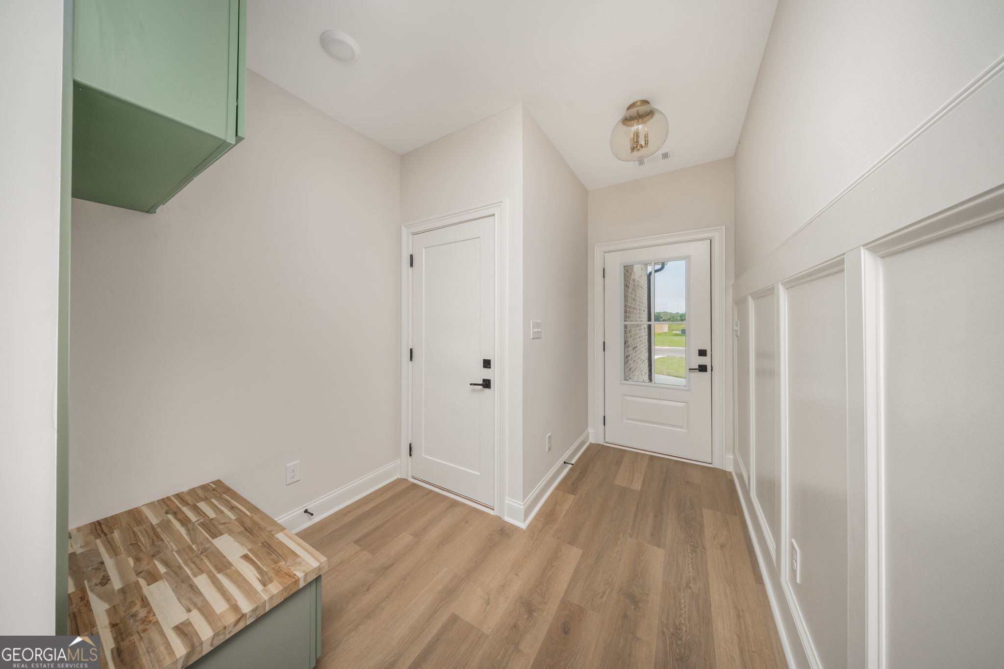 143 Early Drive Property Photo 6