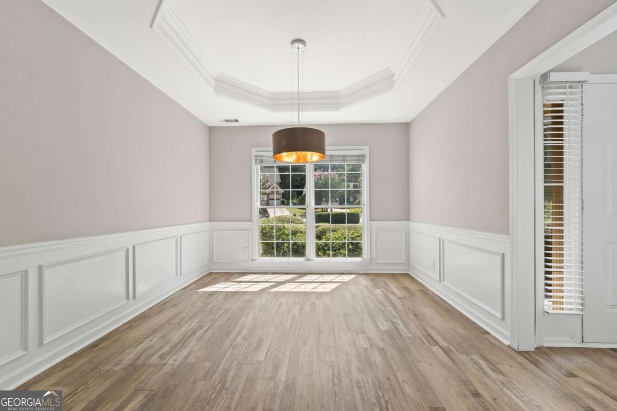 2878 Calhoun Square Property Photo 7
