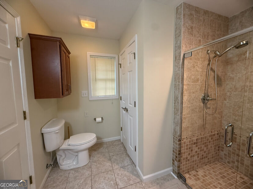 70 Golden Oaks Drive Property Photo 9