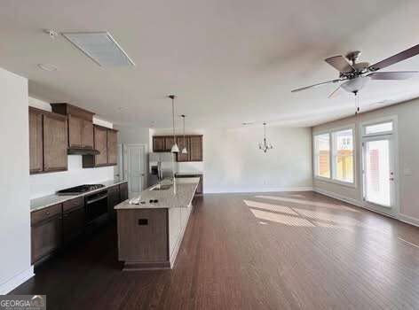 1247 Winterhaven Drive Property Photo 2