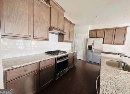 1247 Winterhaven Drive Property Photo 5