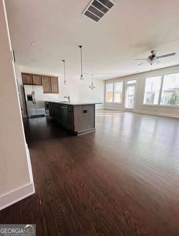 1247 Winterhaven Drive Property Photo 6