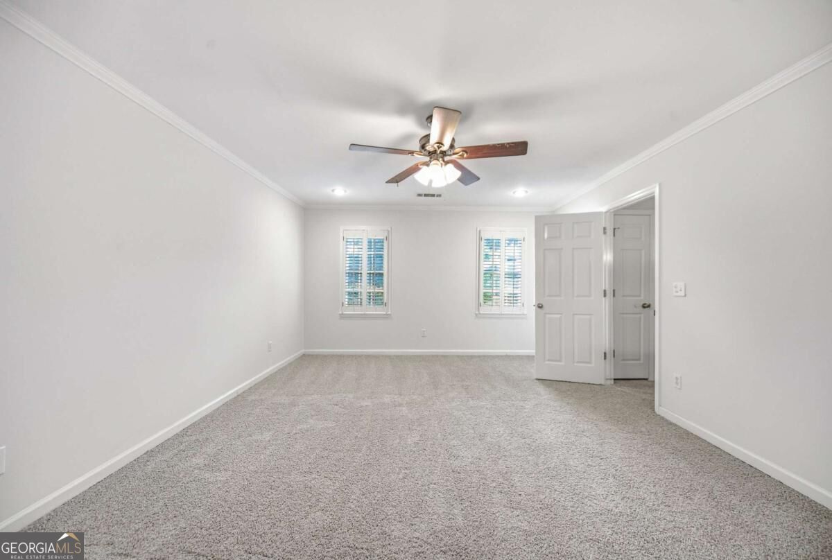 2690 Shadow Pine Drive Property Photo 12