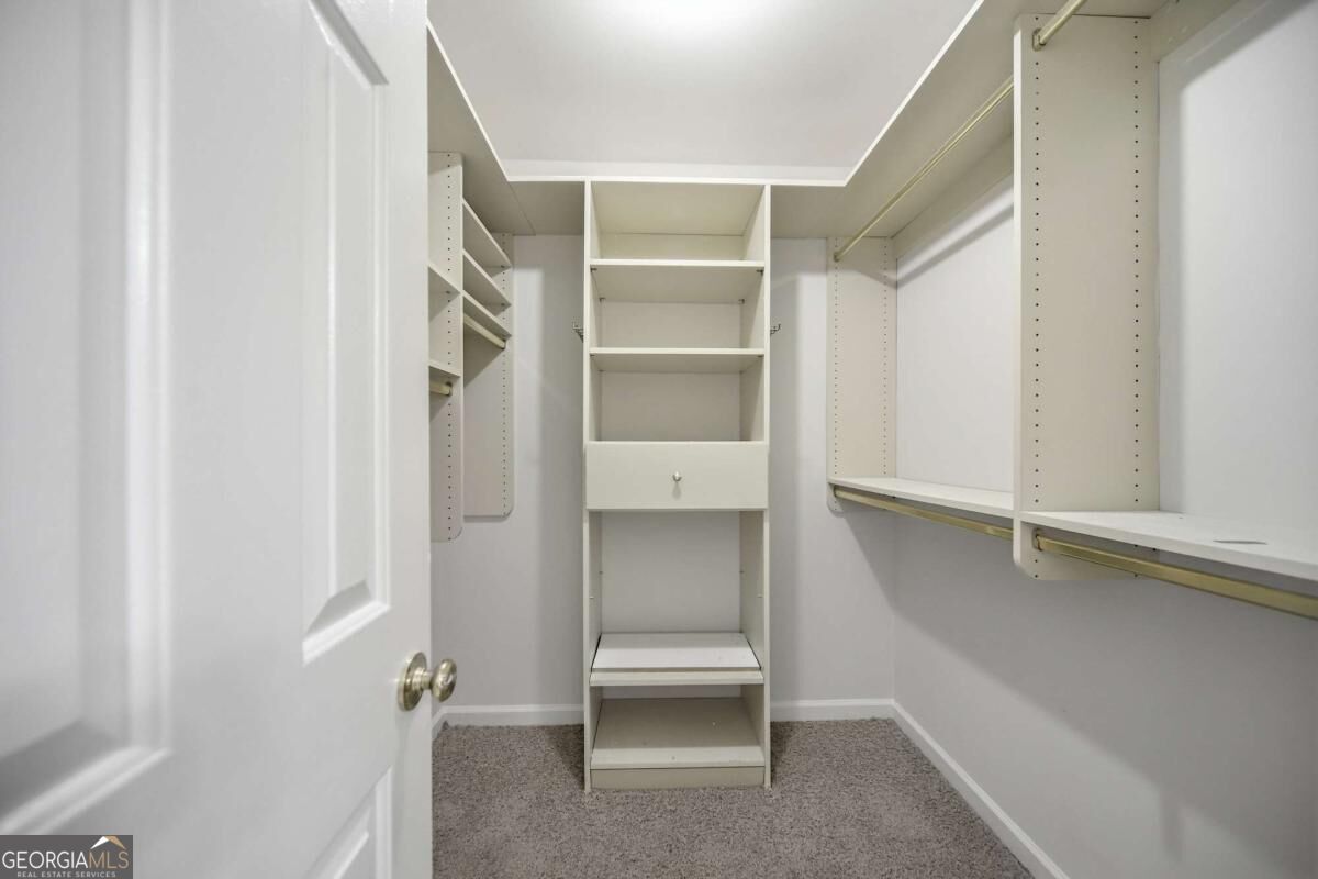 2690 Shadow Pine Drive Property Photo 18