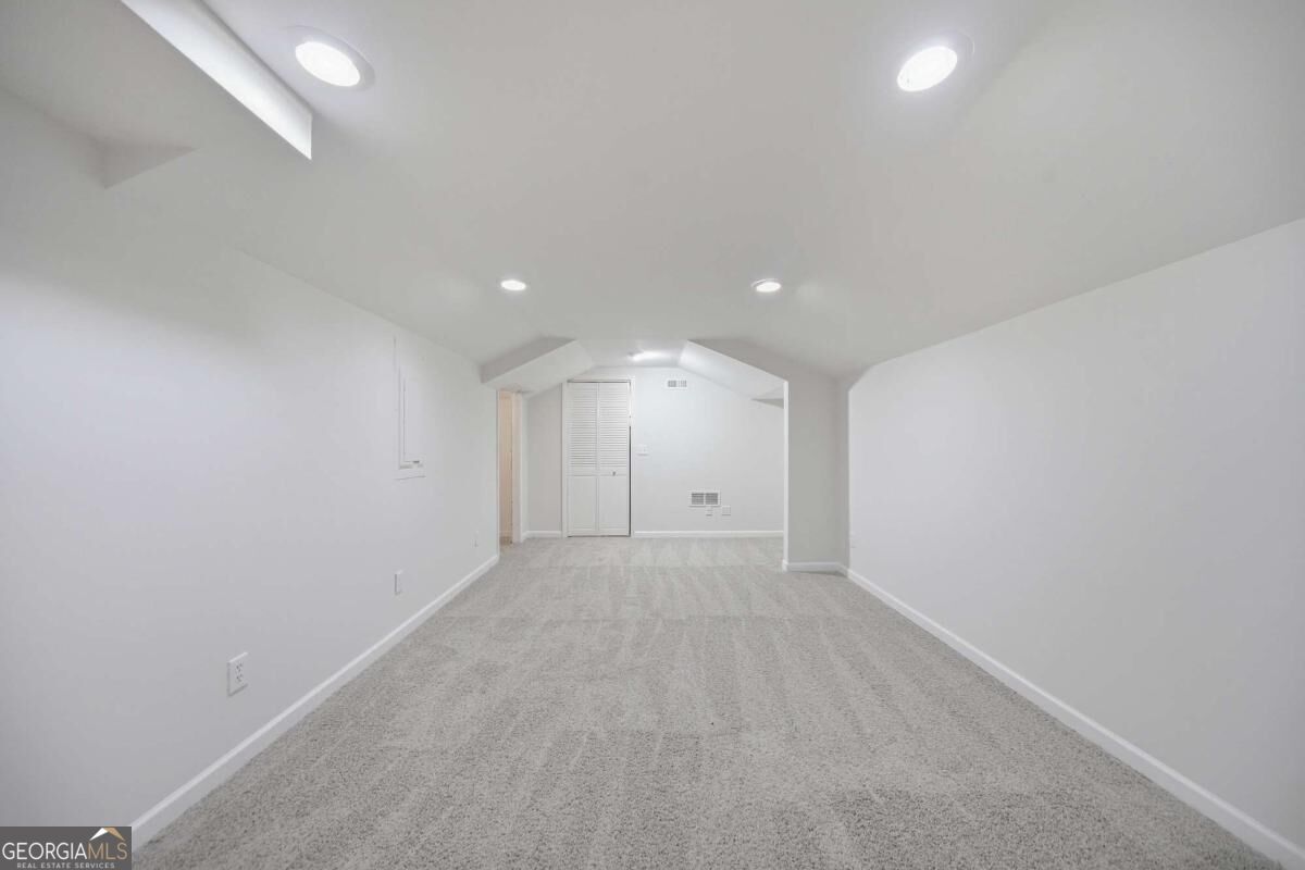 2690 Shadow Pine Drive Property Photo 25