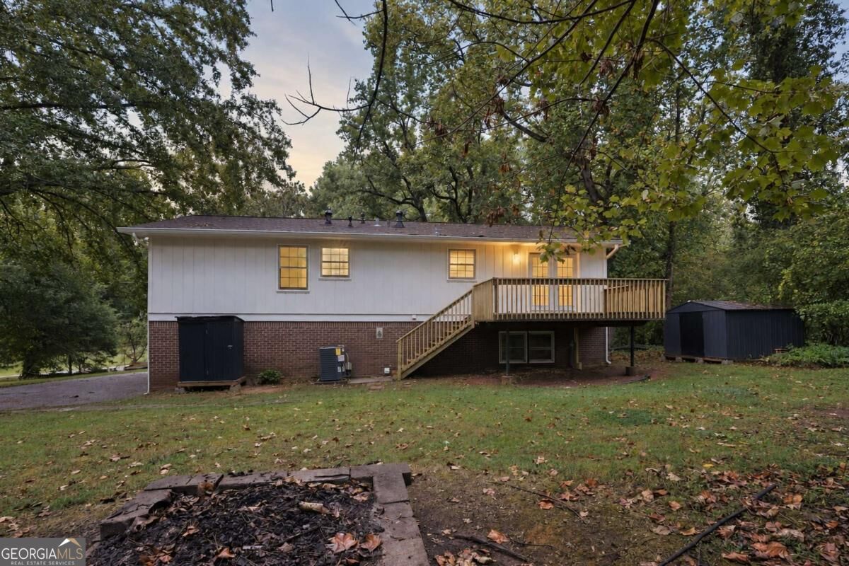 4222 King James Court Property Photo 5