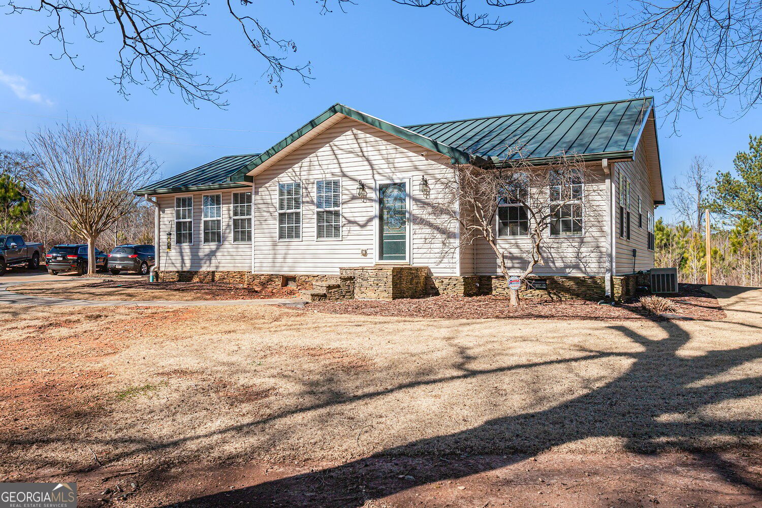 183 Scott Road Property Photo 1