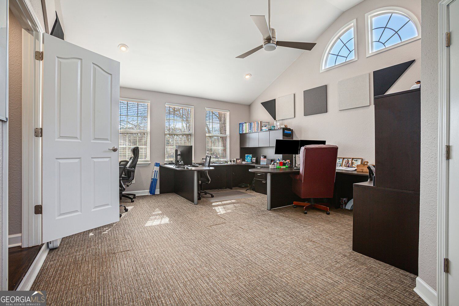 183 Scott Road Property Photo 7