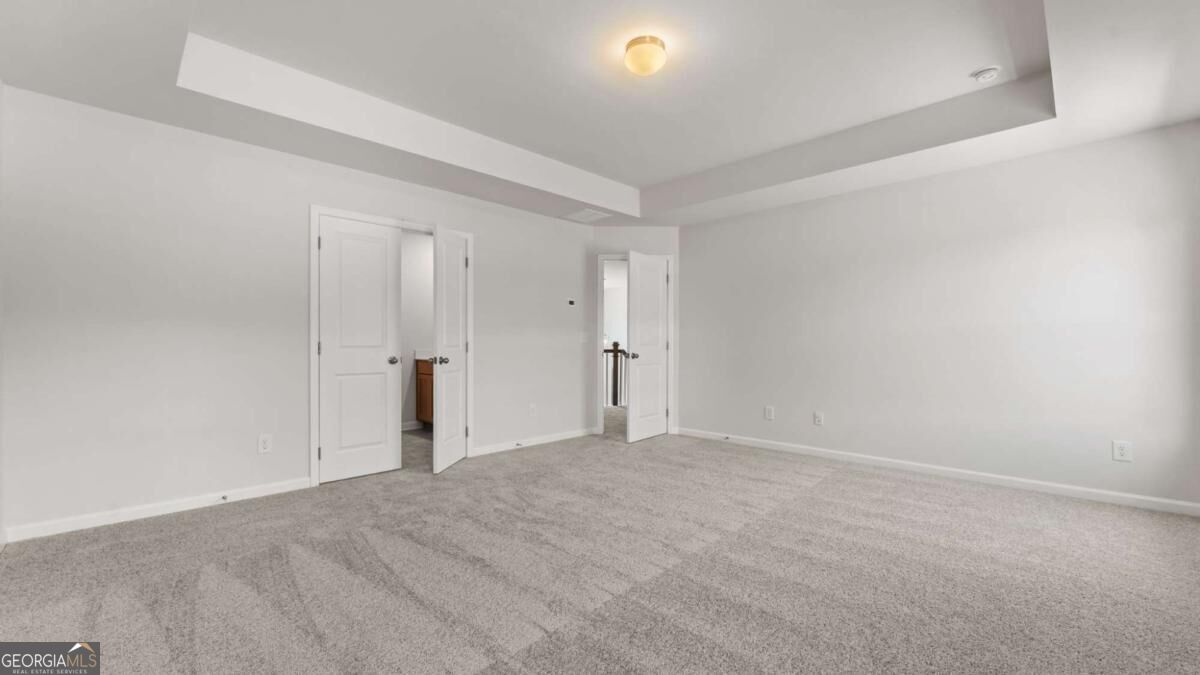 305 Bloomfield Circle Property Photo 9
