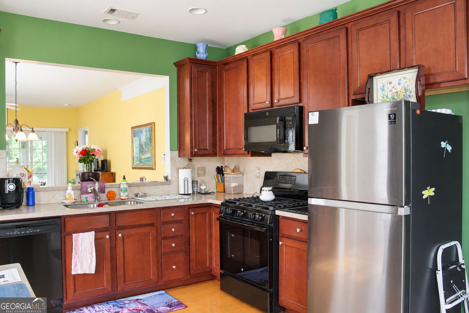 144 Begonia Court Property Photo 10