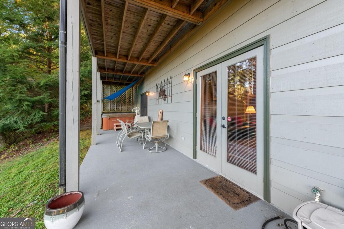709 Laurel Creek Trail Property Photo 31