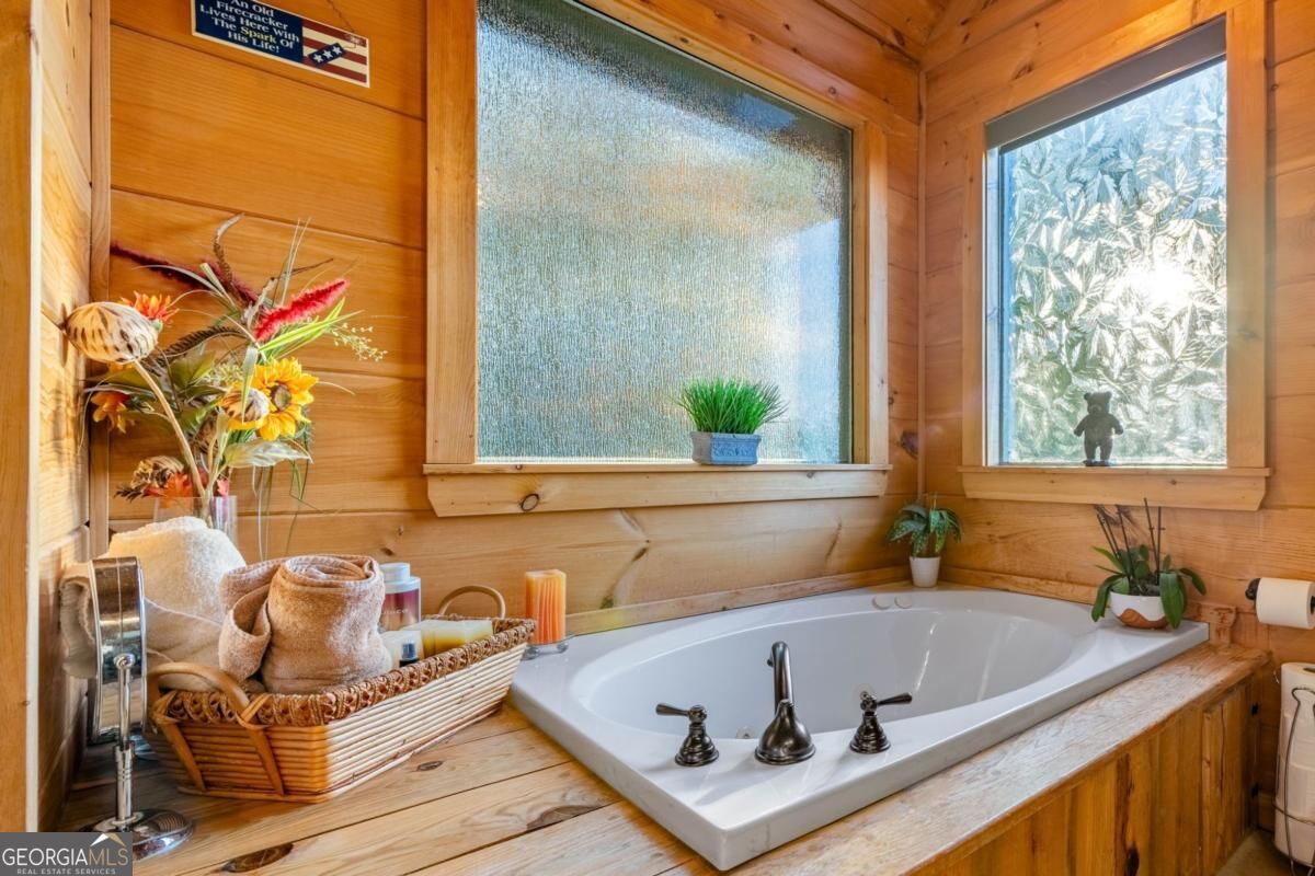 709 Laurel Creek Trail Property Photo 44