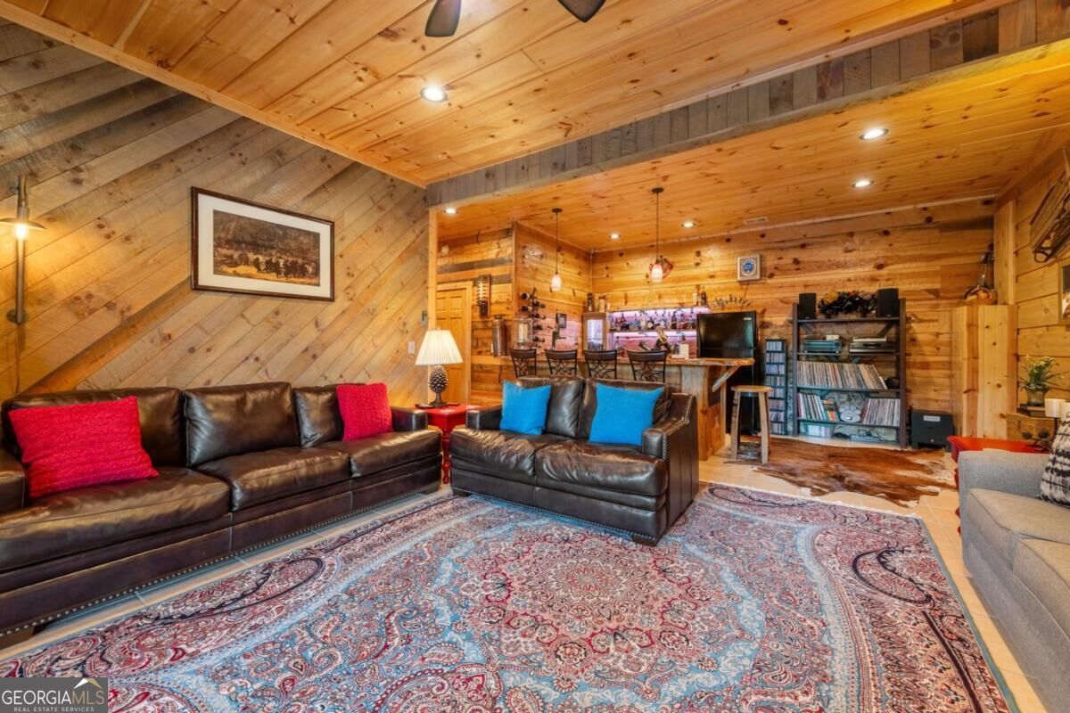 709 Laurel Creek Trail Property Photo 48