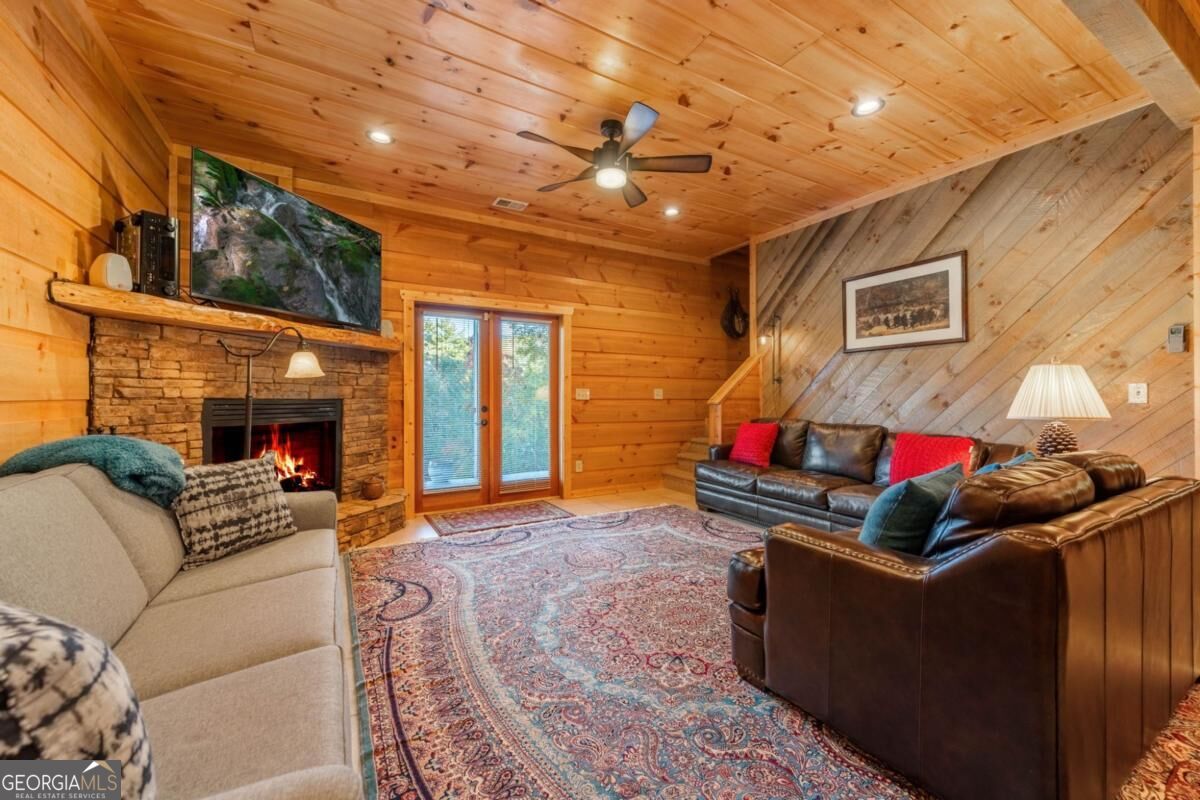 709 Laurel Creek Trail Property Photo 74