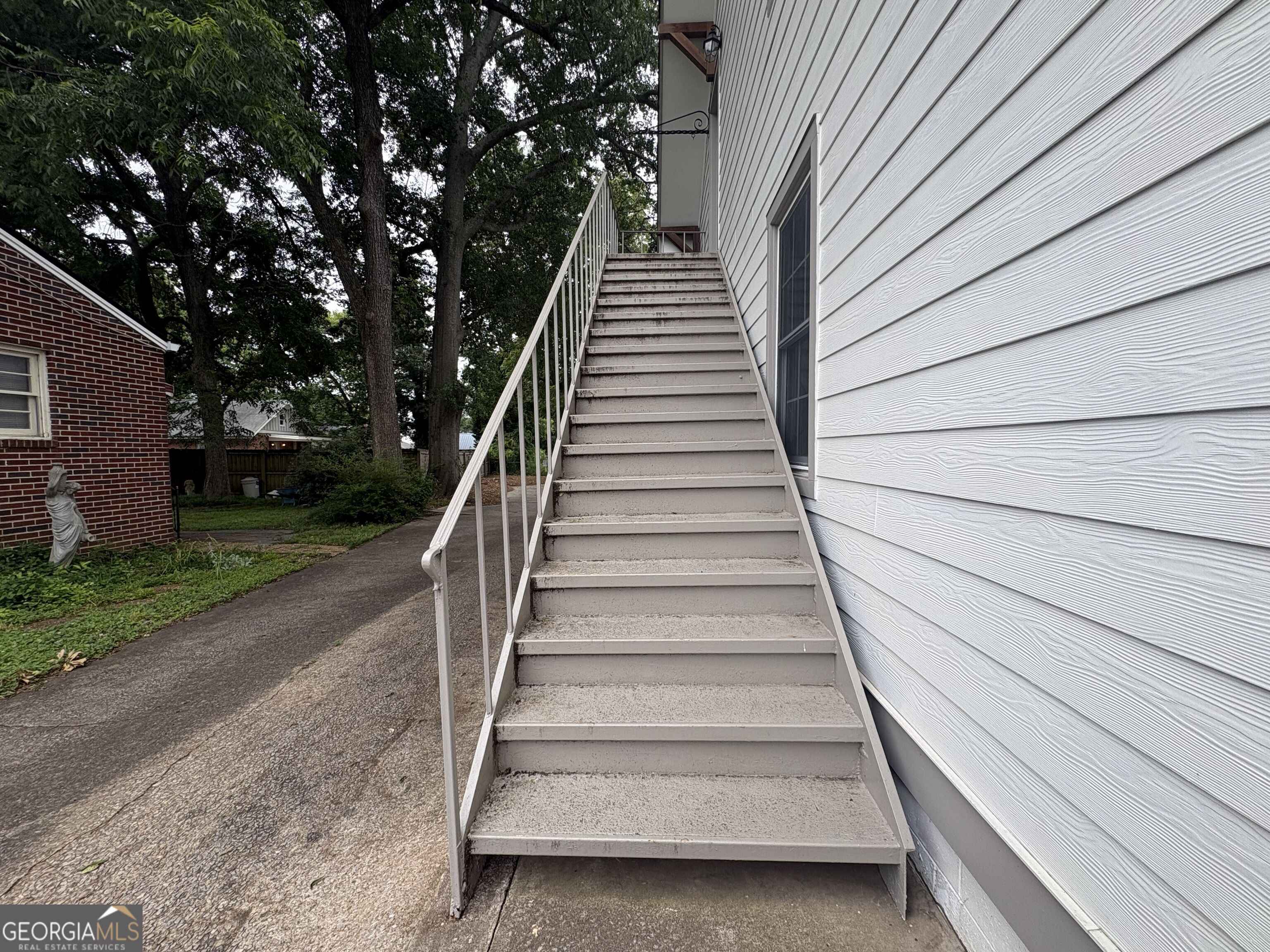 434 Green Street Place Property Photo 8