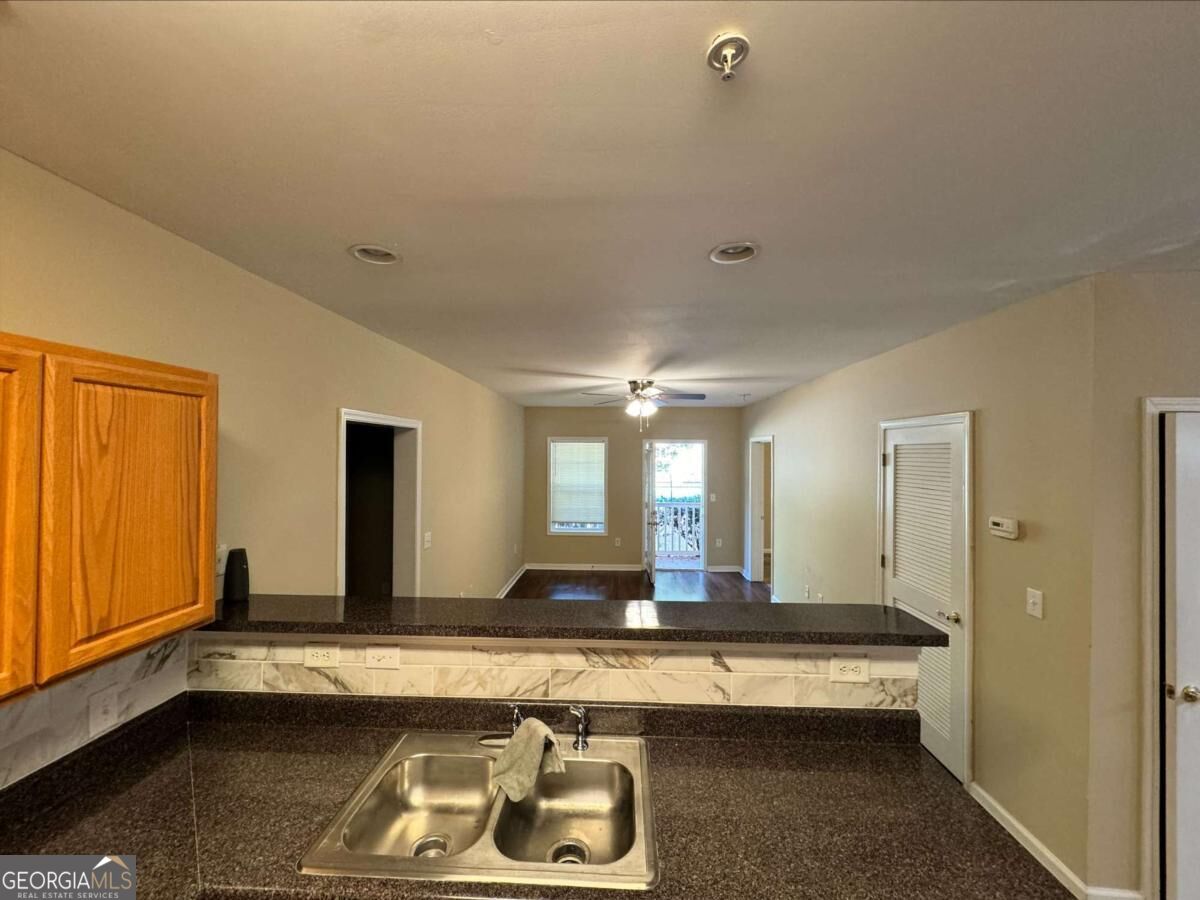 7712 Autry Circle # 601 Property Photo 4