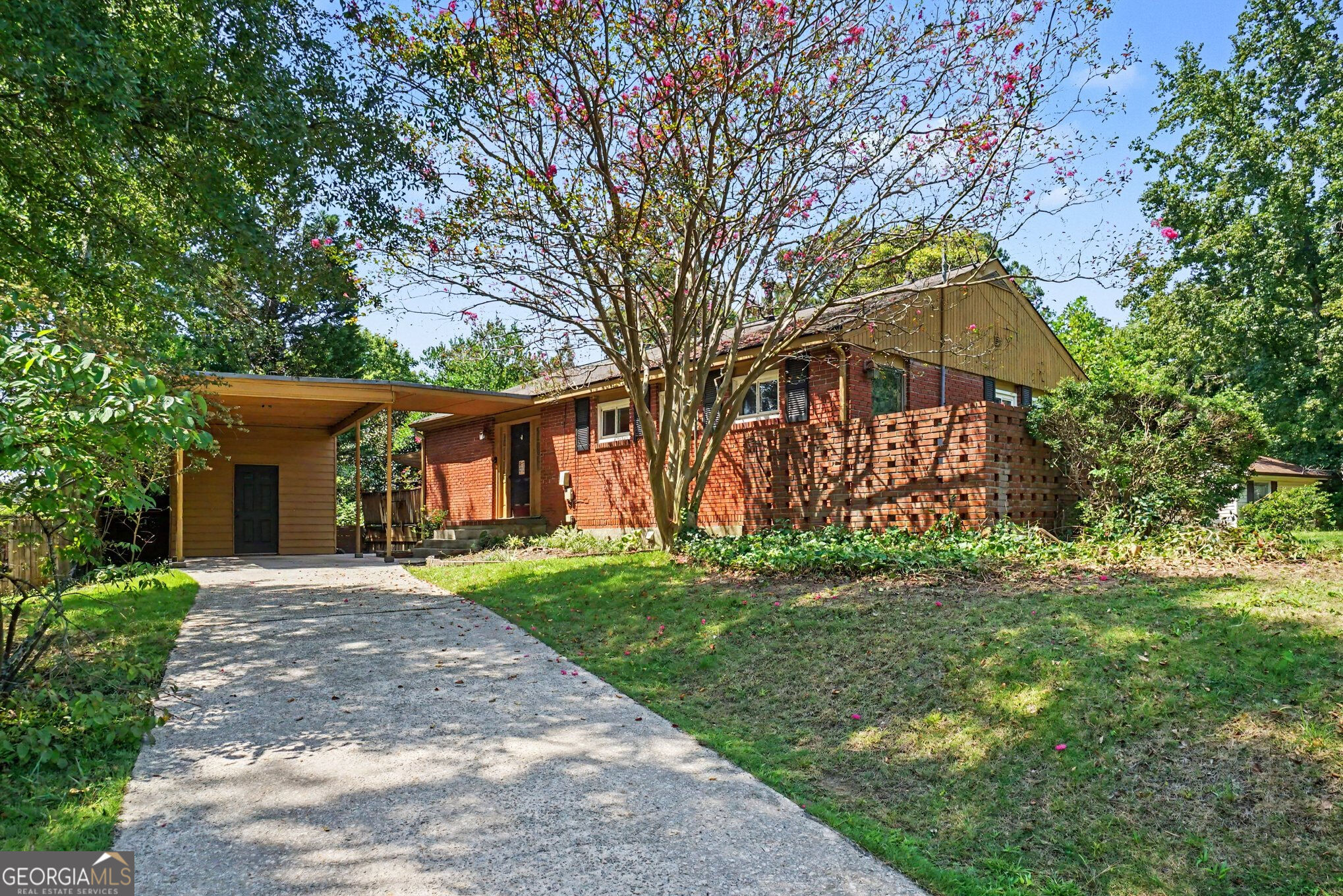 5089 Fairmont Road Se Property Photo 1