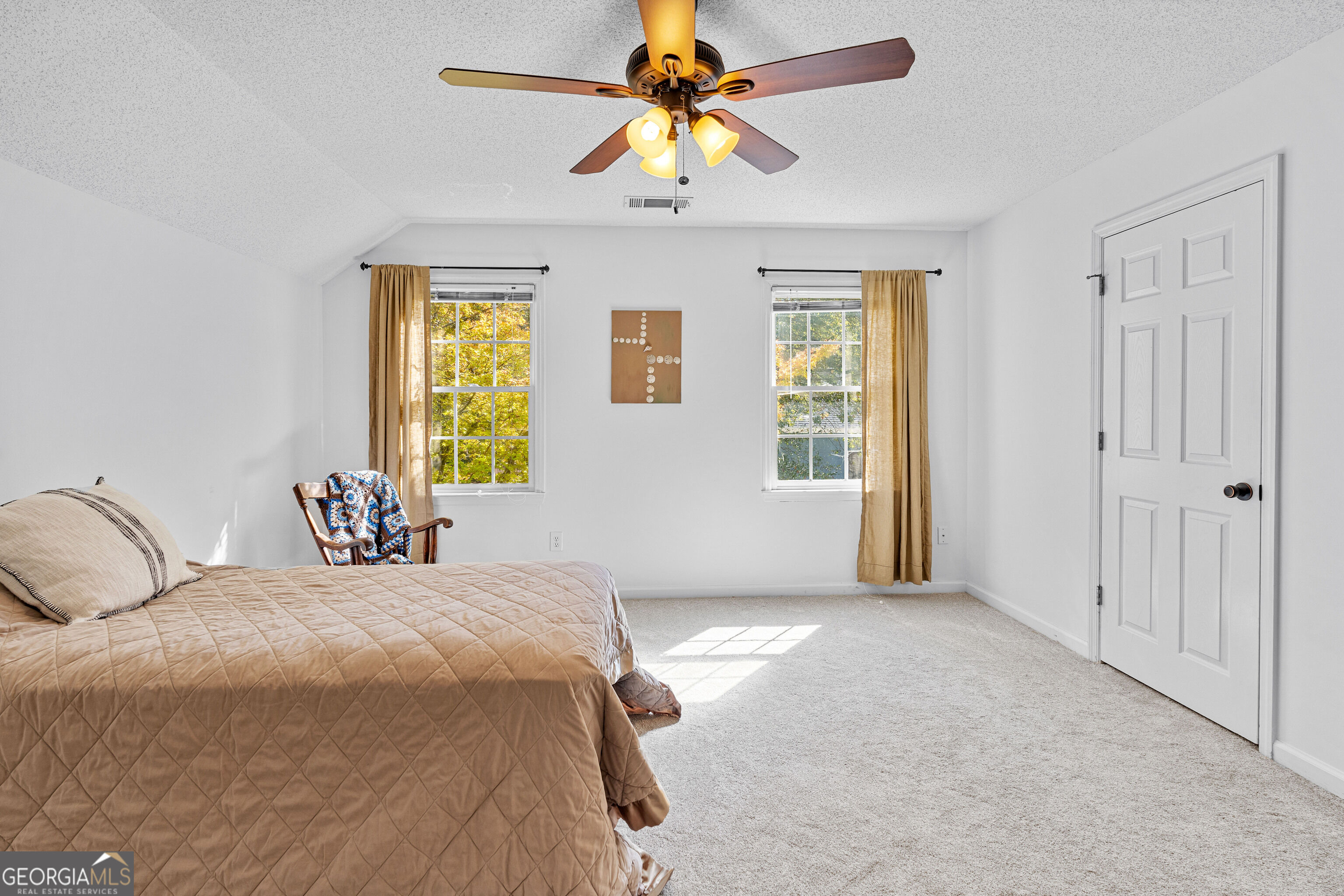 187 Shoreline Circle Property Photo 28
