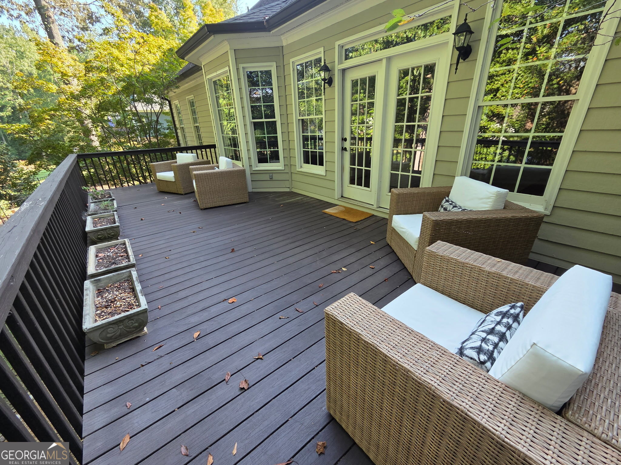 187 Shoreline Circle Property Photo 41