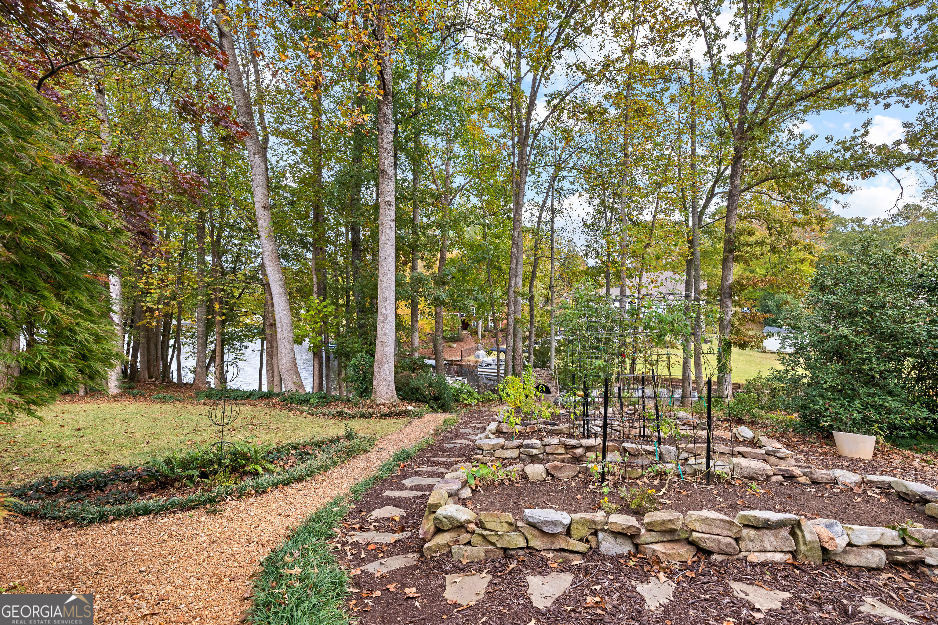 187 Shoreline Circle Property Photo 46