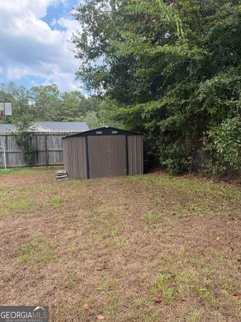 99 Hill Lane Property Photo 6
