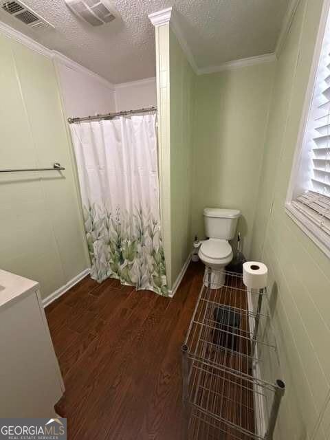 99 Hill Lane Property Photo 16