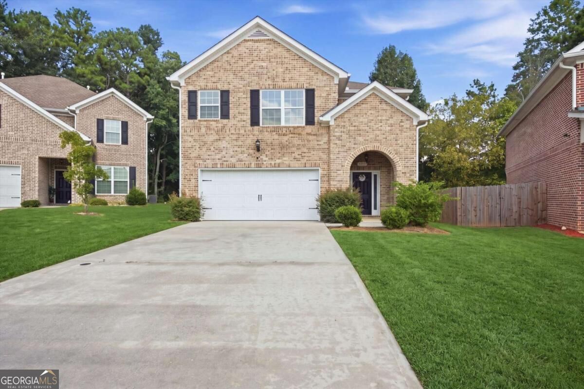 564 Sprayberry Drive Property Photo 1