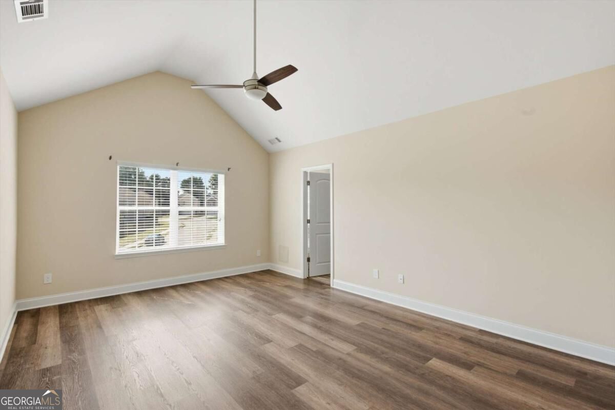 564 Sprayberry Drive Property Photo 19
